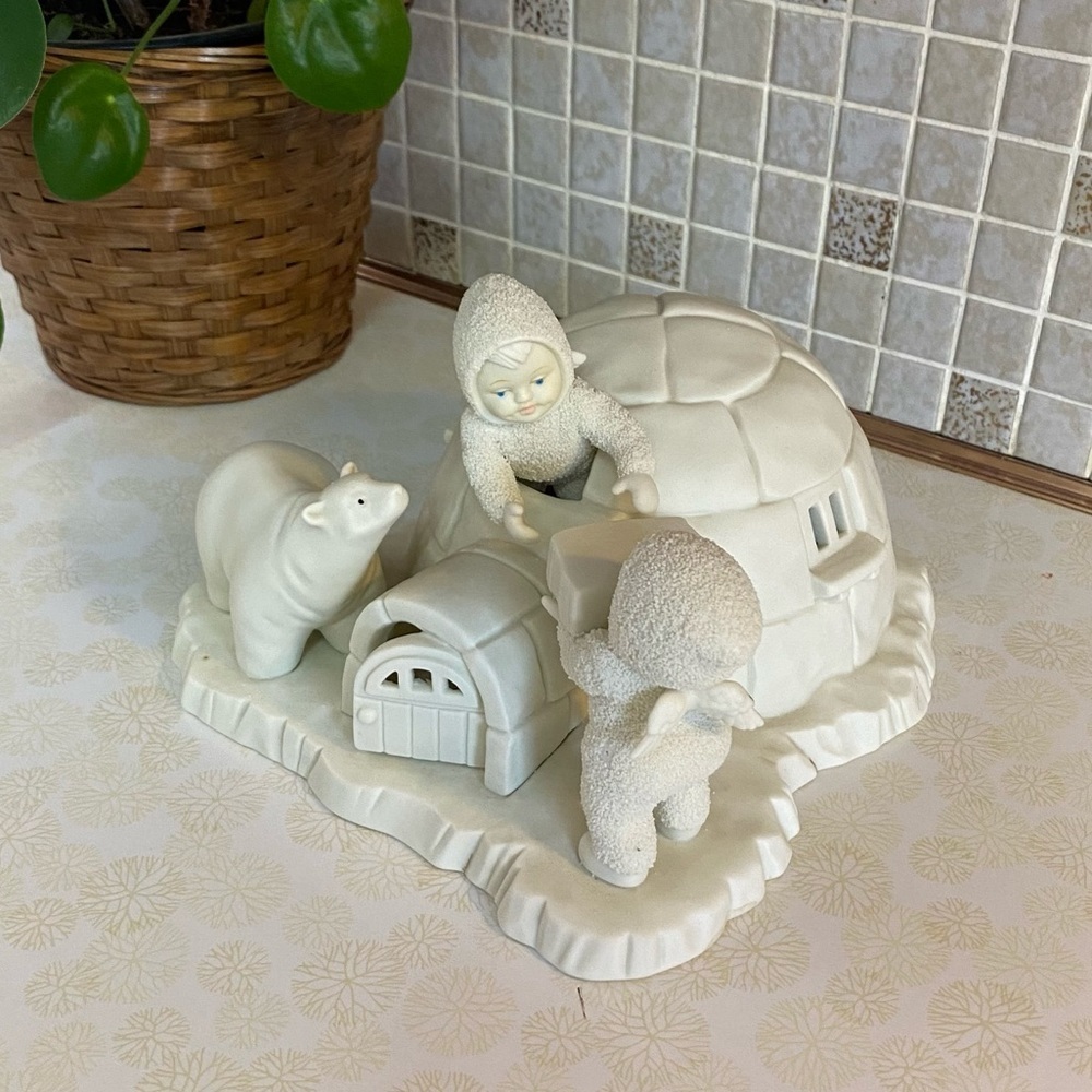 Vintage Snowbabies Department 56 We’re Building An Igloo retired figurine